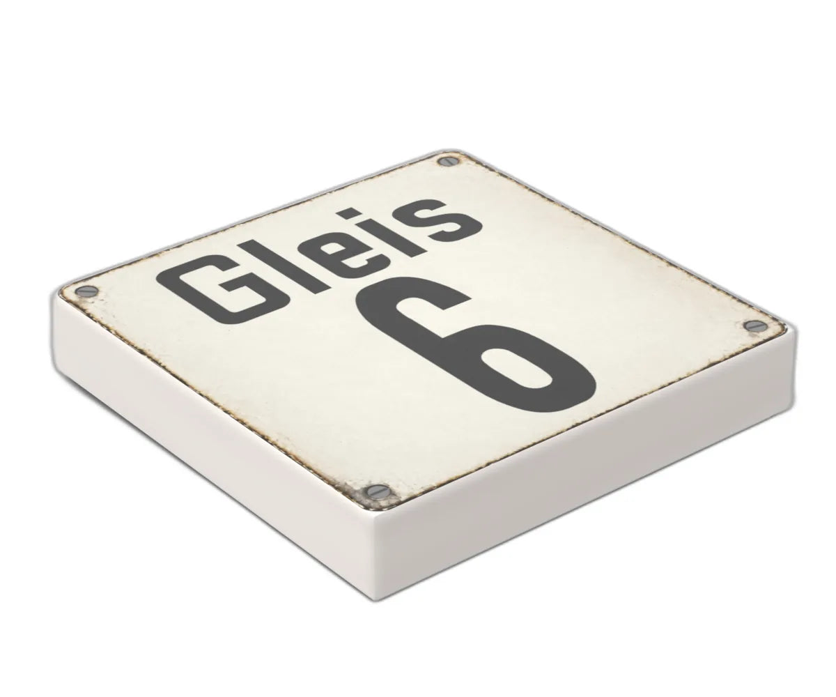 Bedruckte LEGO® Fliese 2x2 - Altes Schild 27 'Gleis 6'