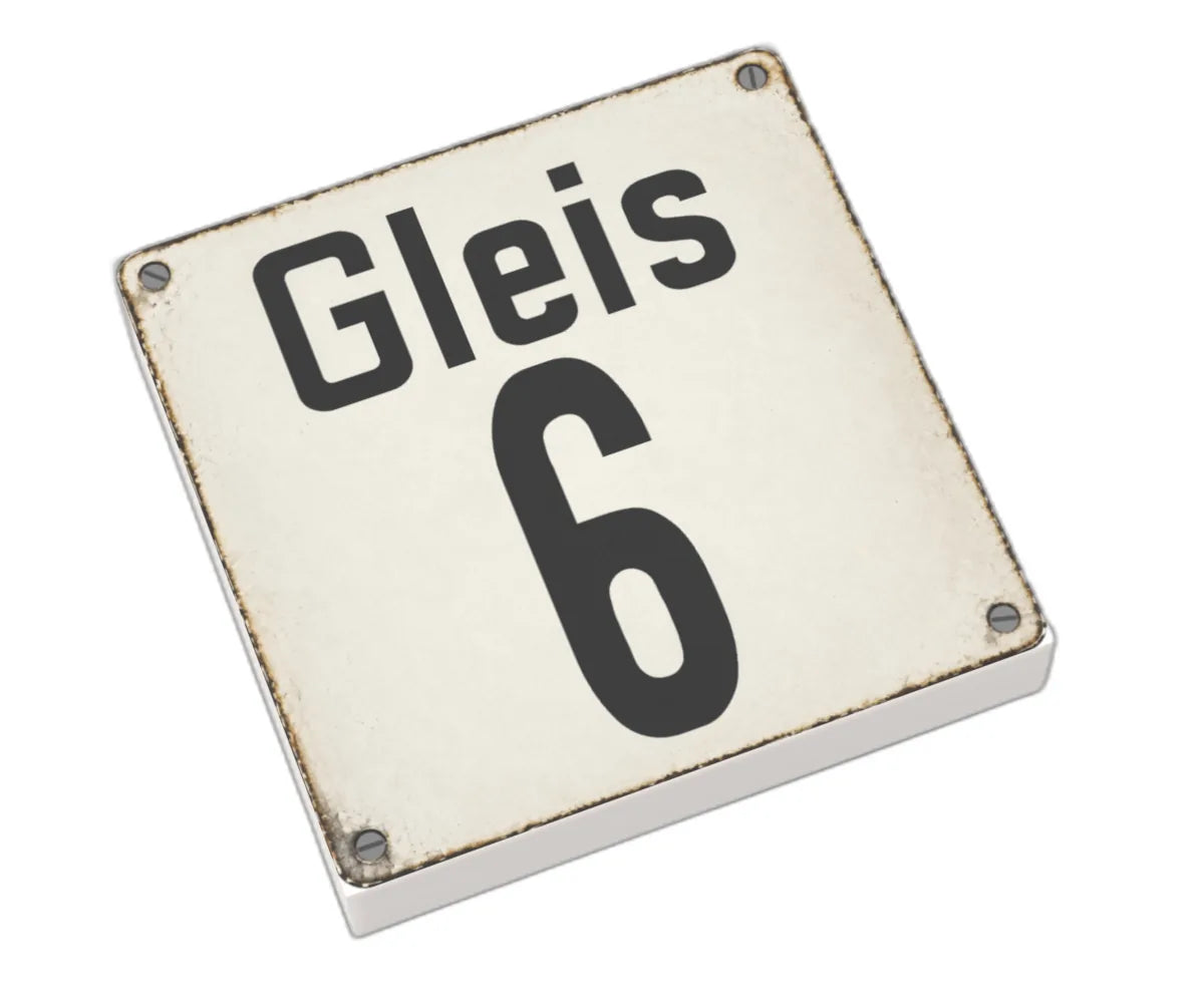 Bedruckte LEGO® Fliese 2x2 - Altes Schild 27 'Gleis 6'